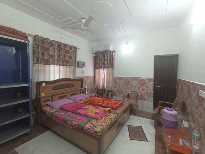 Double Bedded Room