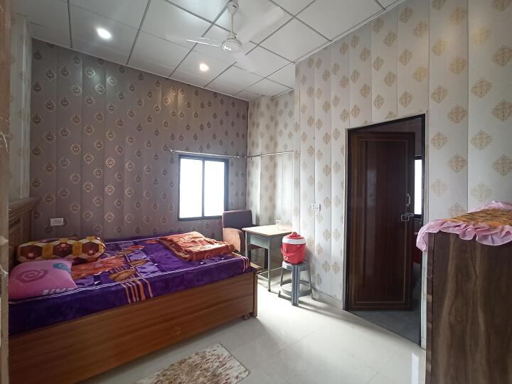 Double Bedded Room1